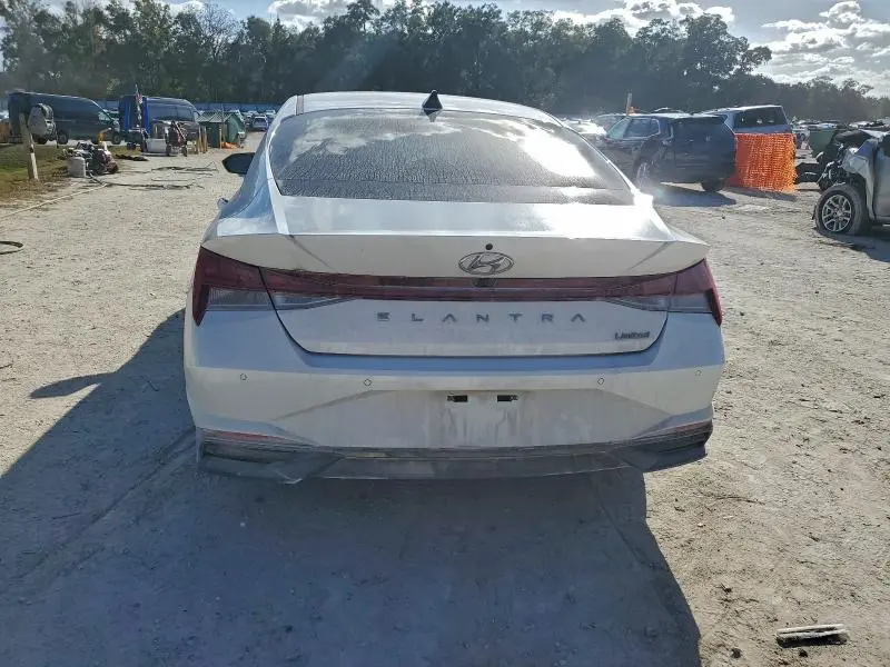 2022 HYUNDAI ELANTRA LIMITED  