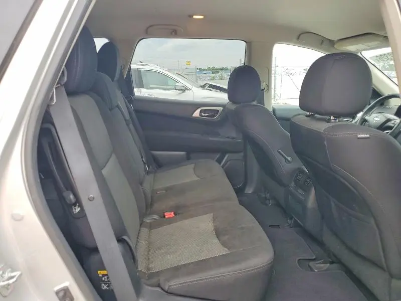 2017 NISSAN PATHFINDER S  