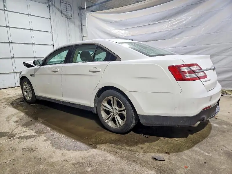 2016 FORD TAURUS SE  