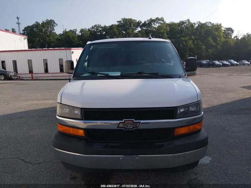 2017 CHEVROLET EXPRESS 3500 LT