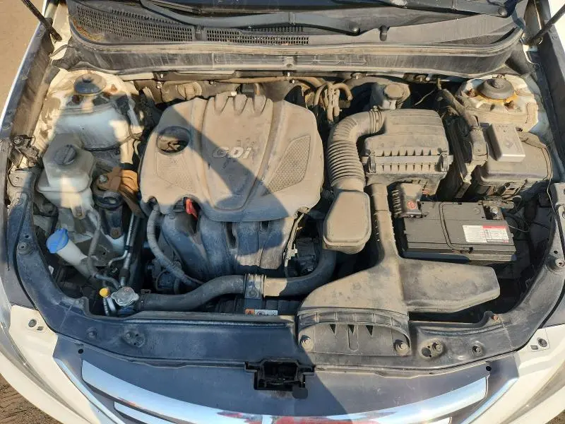 2014 HYUNDAI SONATA SE  