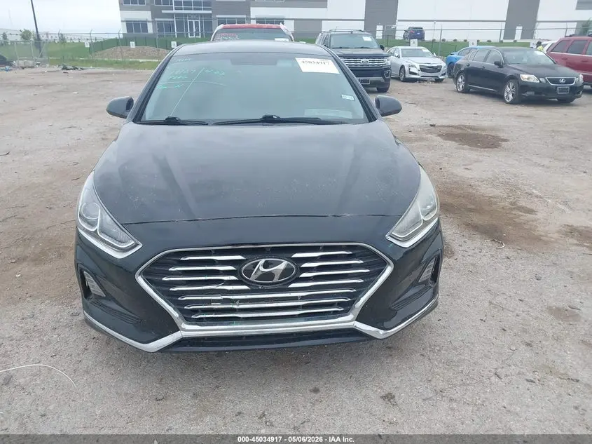 2019 HYUNDAI SONATA SE
