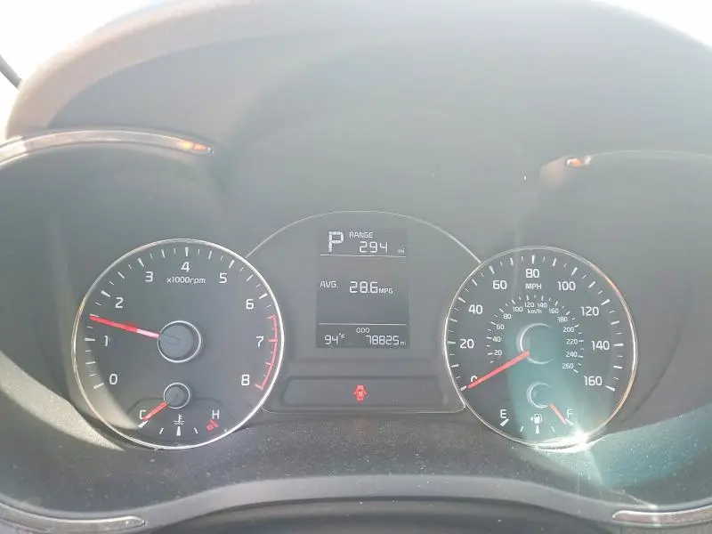 2017 KIA FORTE LX  