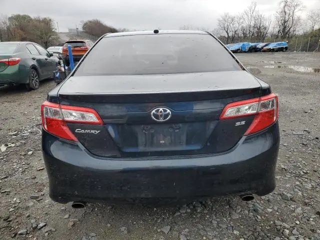 2014 TOYOTA CAMRY SE  