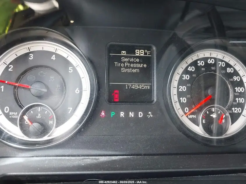 2014 RAM 1500 EXPRESS