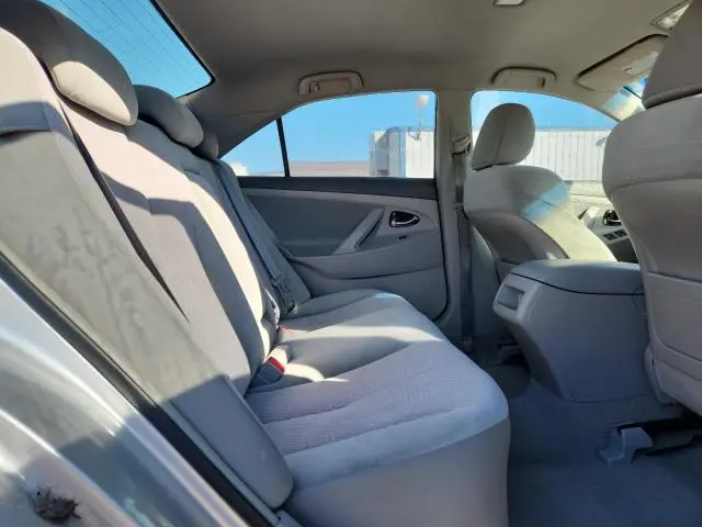 2011 TOYOTA CAMRY BASE  