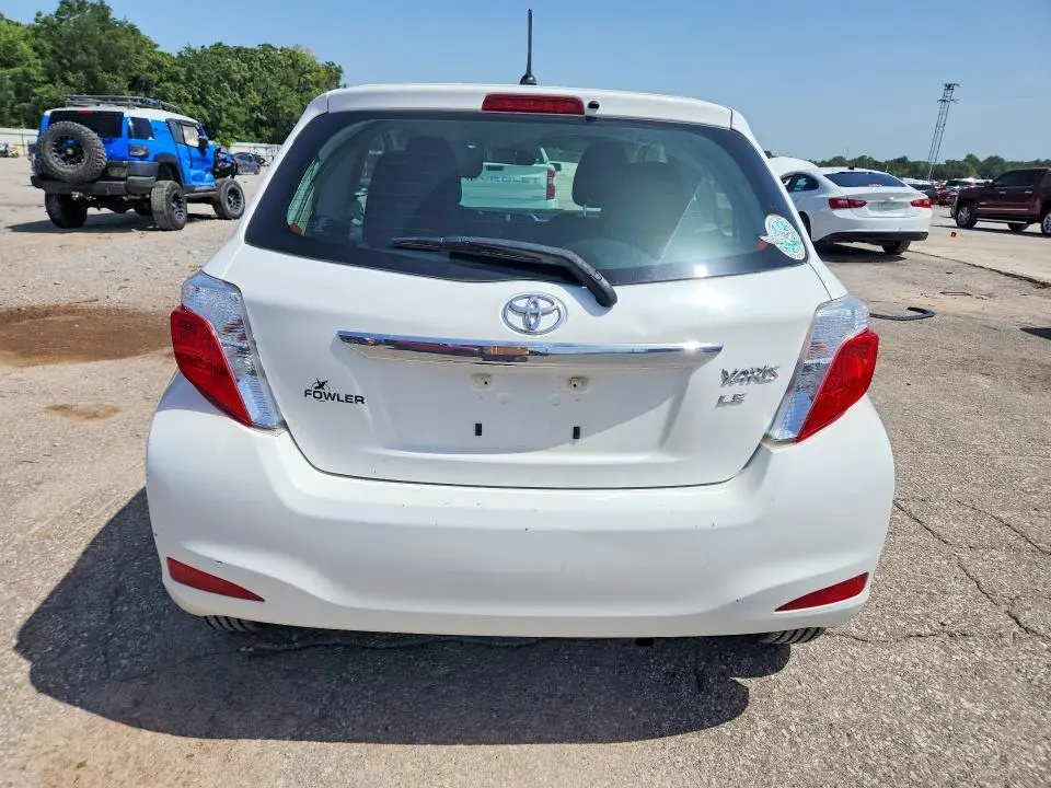 2012 TOYOTA YARIS 3-DOOR LE  