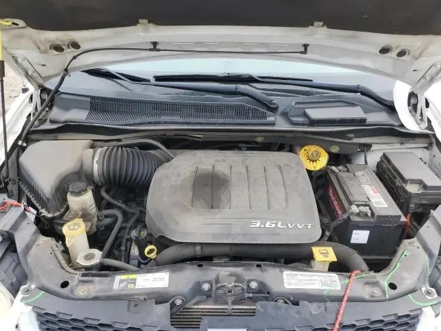 2014 DODGE GRAND CARAVAN SE  