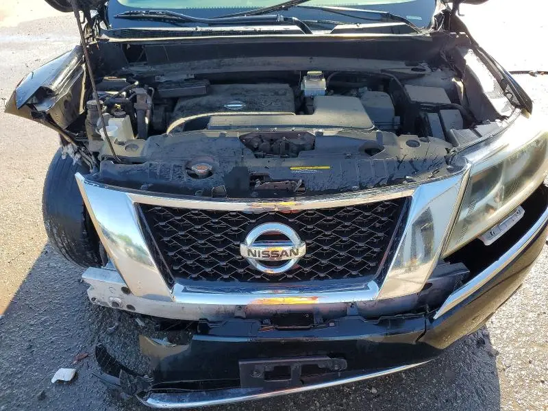 2014 NISSAN PATHFINDER SV  