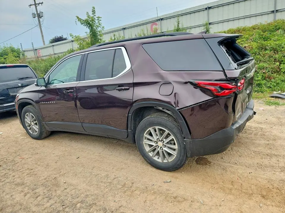 2023 CHEVROLET TRAVERSE LT  