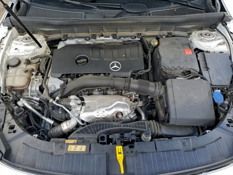 2021 MERCEDES-BENZ GLB 250 4MATIC  