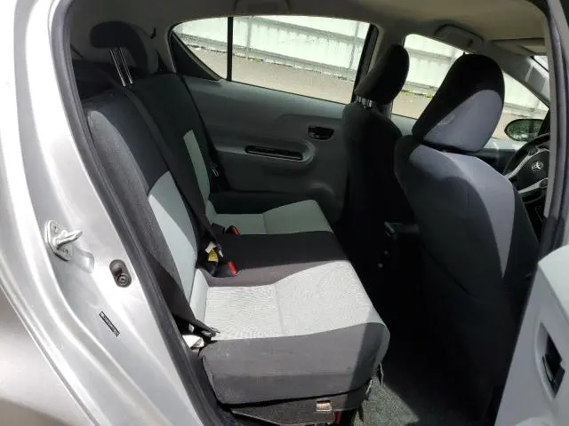 2013 TOYOTA PRIUS C   