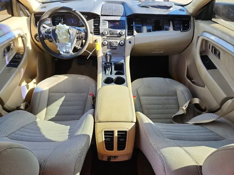 2016 FORD TAURUS SE  