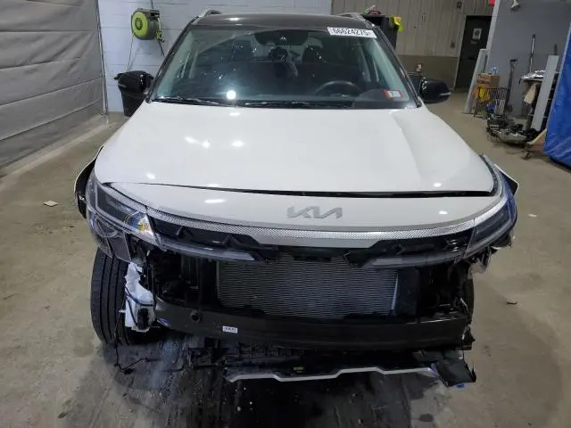 2025 KIA SELTOS S  