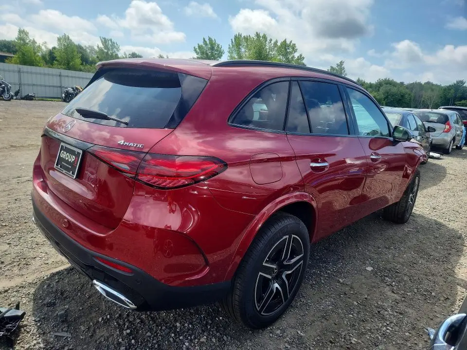 2026 MERCEDES-BENZ GLC 300 4MATIC  