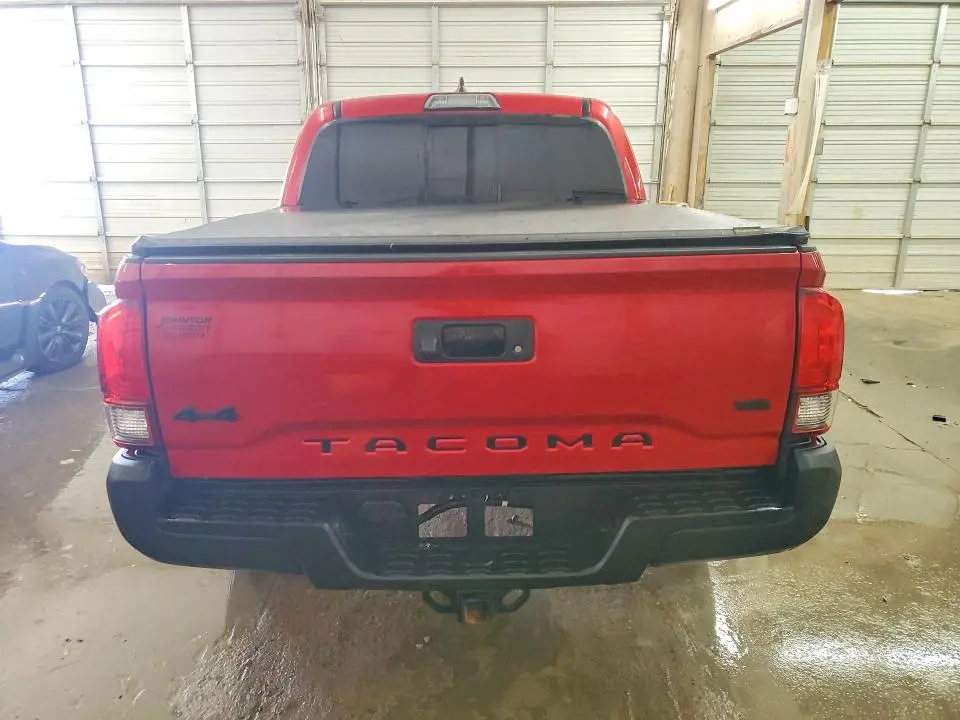 2019 TOYOTA TACOMA SR5 V6  