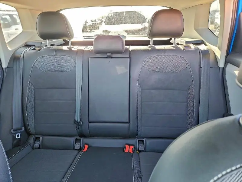 2023 VOLKSWAGEN TAOS SE  