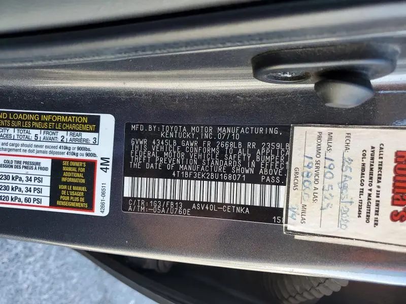 2011 TOYOTA CAMRY LE  