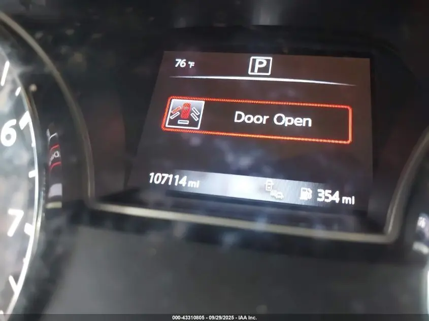 2016 NISSAN PATHFINDER SL