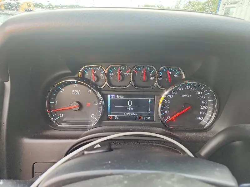 2015 CHEVROLET SUBURBAN K1500 LT  