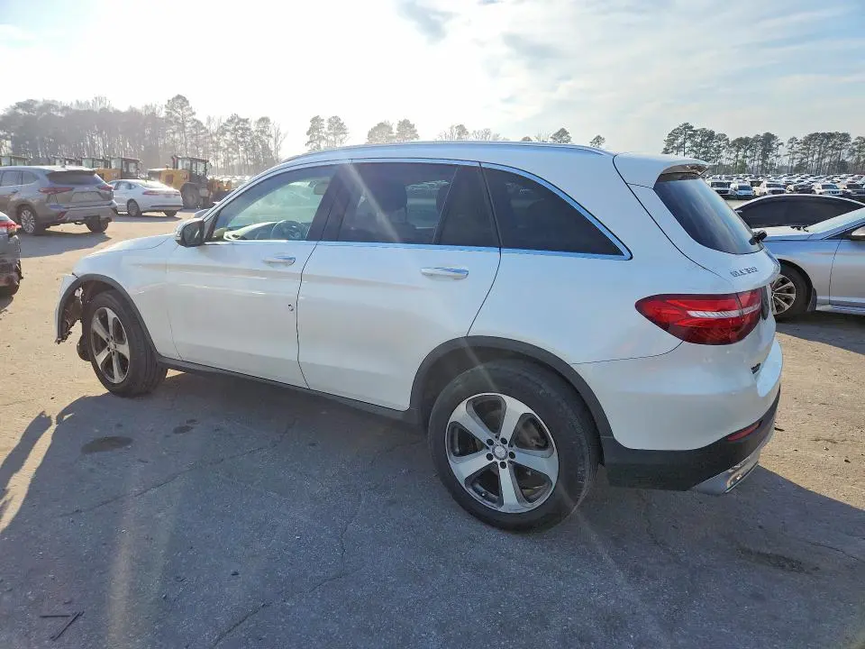 2017 MERCEDES-BENZ GLC 300  