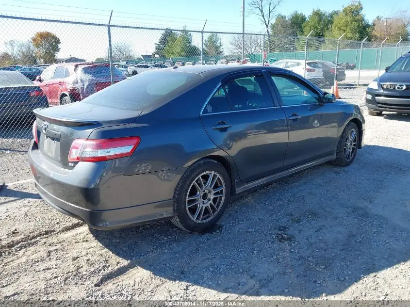 2010 TOYOTA CAMRY SE V6