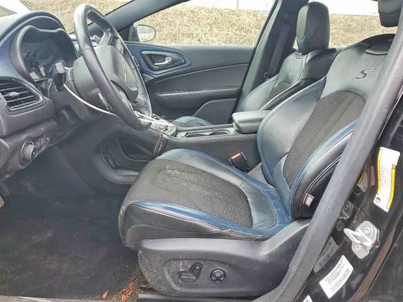 2016 CHRYSLER 200 S  