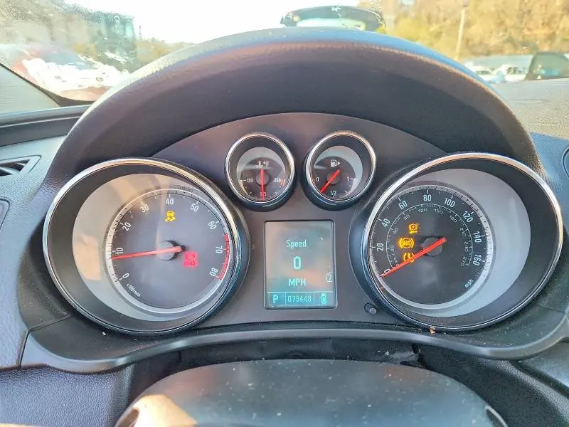 2011 BUICK REGAL CXL  