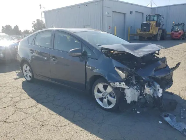 2015 TOYOTA PRIUS   