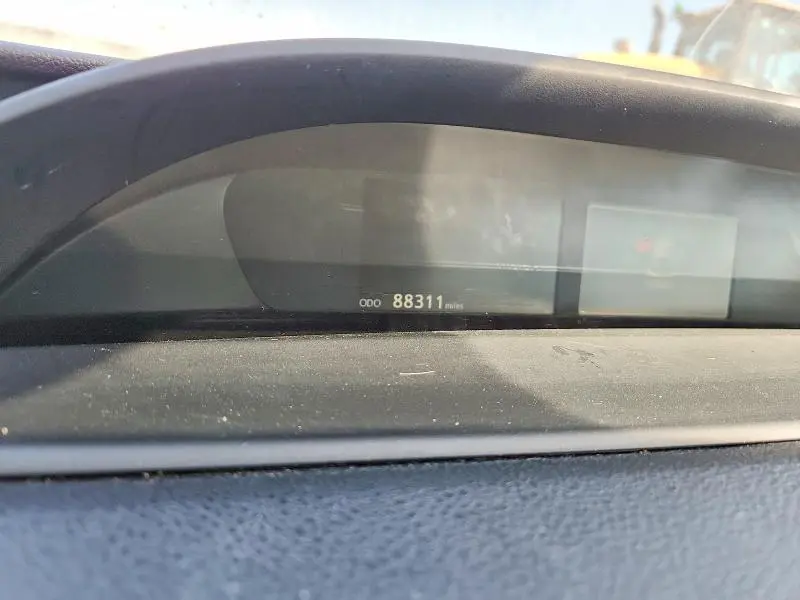 2020 TOYOTA PRIUS LE AWD-E  
