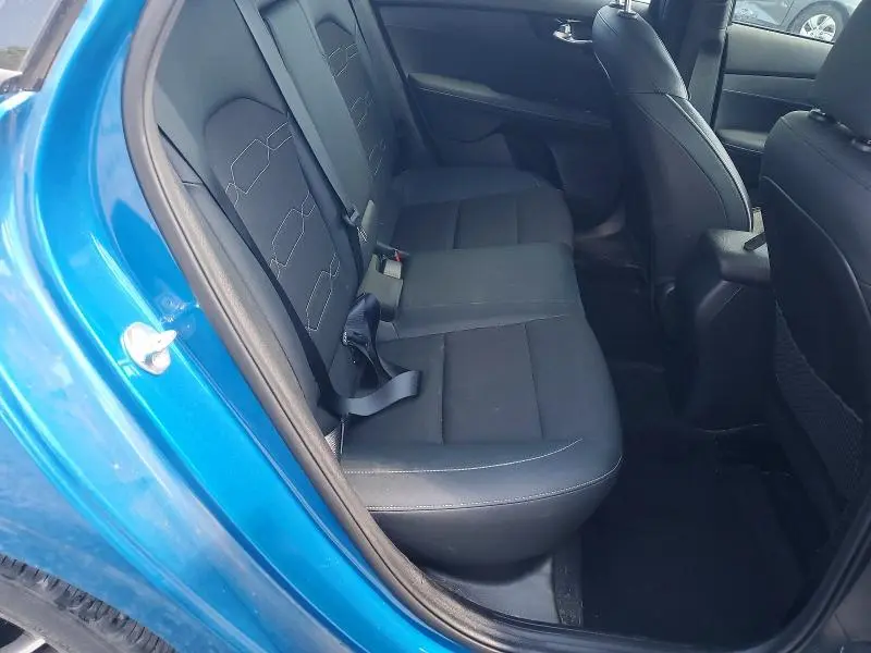 2023 KIA FORTE GT LINE  