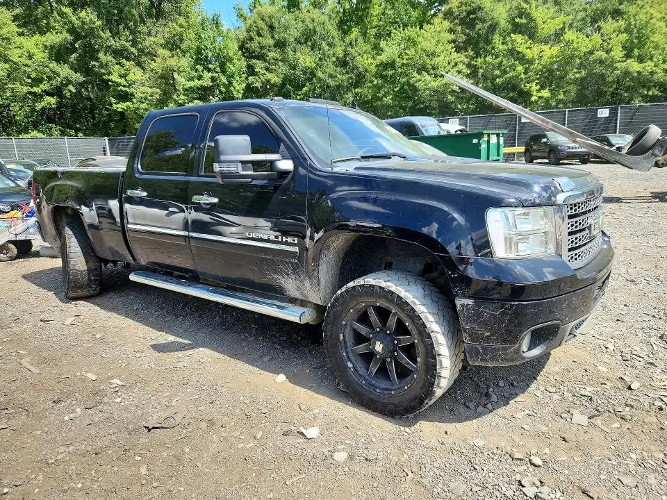2012 GMC SIERRA K3500 DENALI  