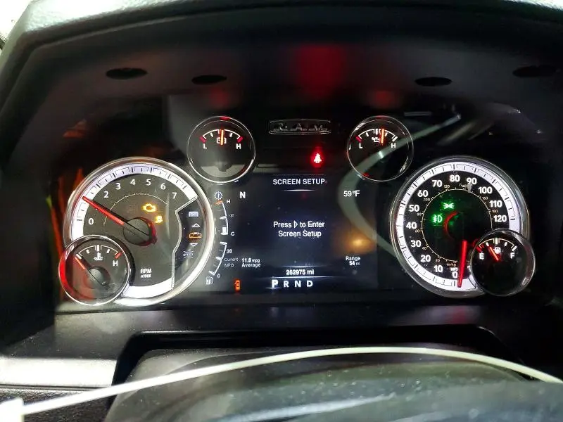 2013 RAM 1500 SPORT  