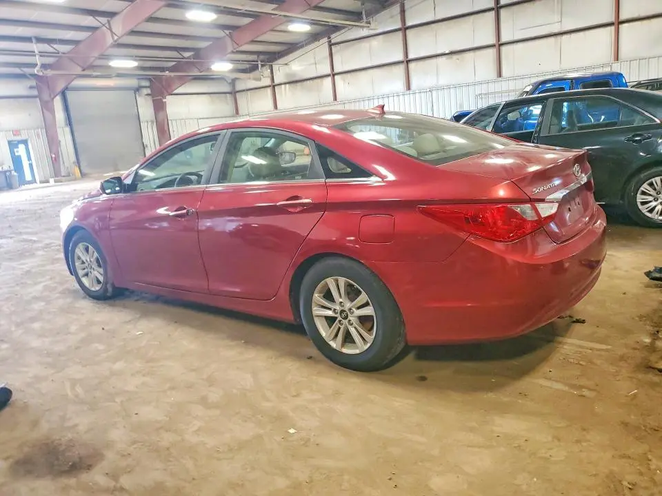 2012 HYUNDAI SONATA GLS  