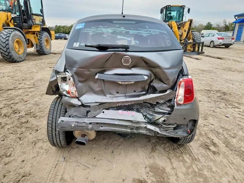 2012 FIAT 500 LOUNGE  