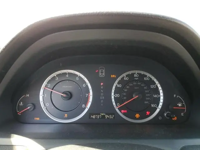 2011 HONDA ACCORD LXP  