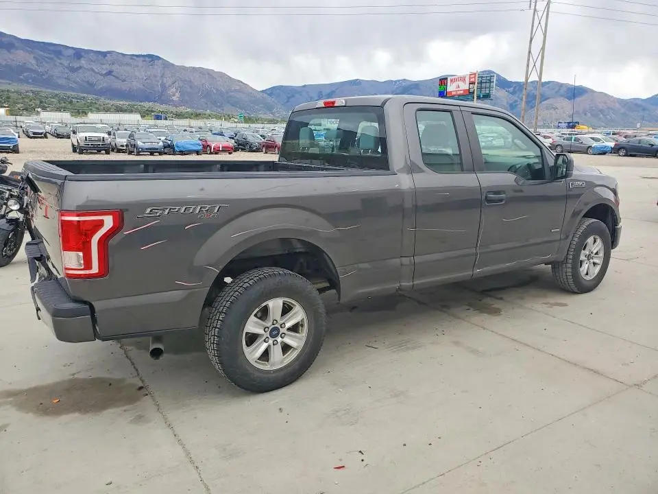 2017 FORD F150 SUPER CAB  