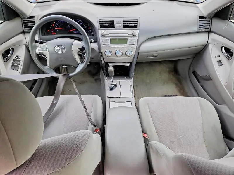 2010 TOYOTA CAMRY BASE  