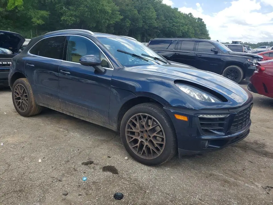 2017 PORSCHE MACAN S  