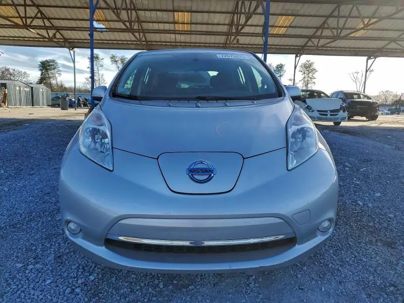 2015 NISSAN LEAF S  