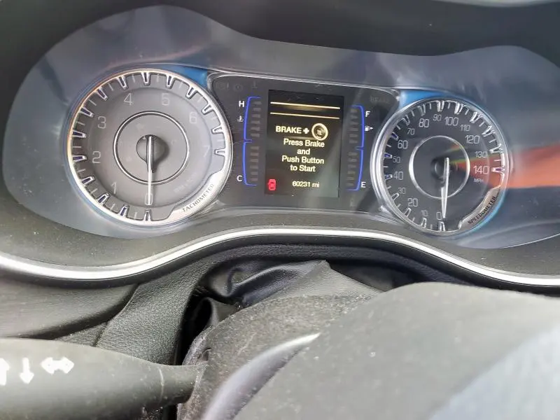 2017 CHRYSLER 200 LIMITED  