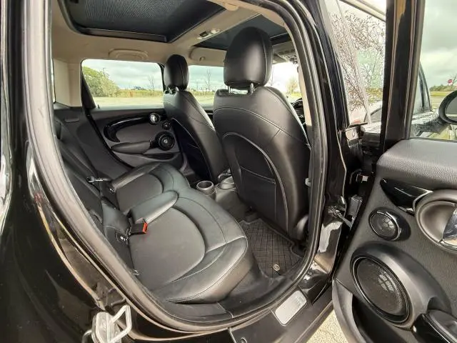 2016 MINI COOPER S  