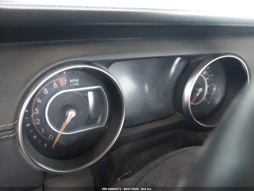 2020 JEEP WRANGLER UNLIMITED SAHARA 4X4