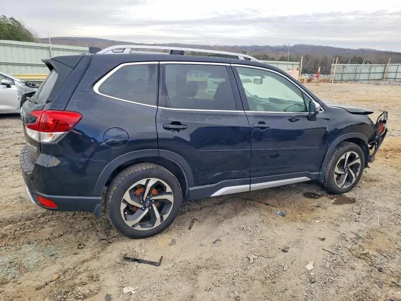2022 SUBARU FORESTER TOURING  
