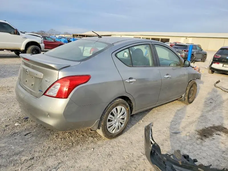2014 NISSAN VERSA S  