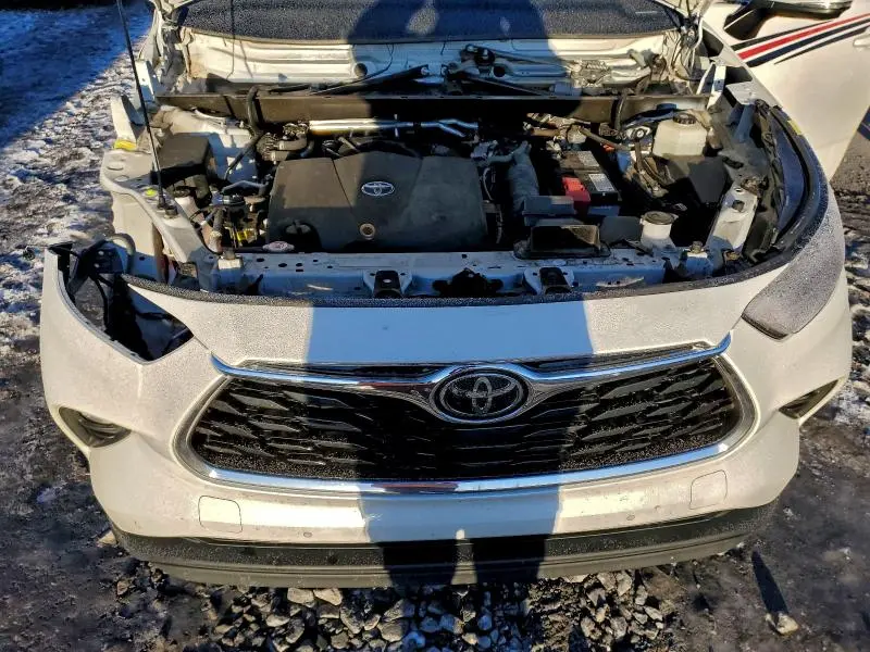 2020 TOYOTA HIGHLANDER LIMITED  