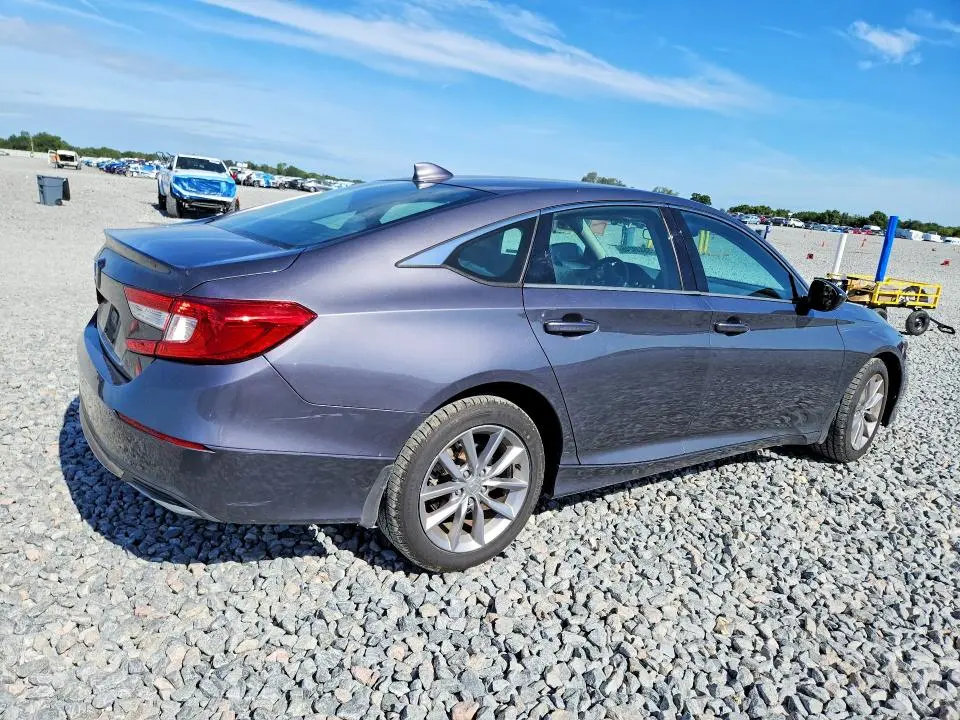 2022 HONDA ACCORD LX  