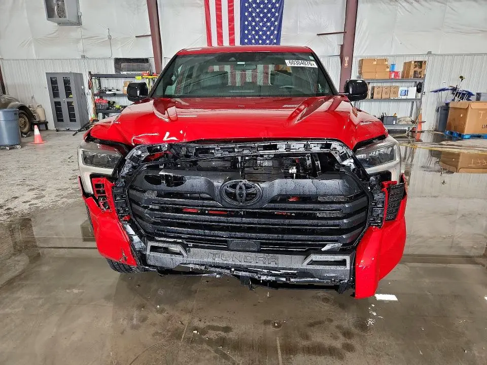 2025 TOYOTA TUNDRA SR5  