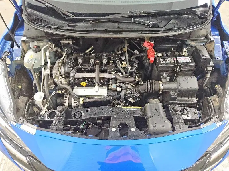 2024 NISSAN VERSA S  