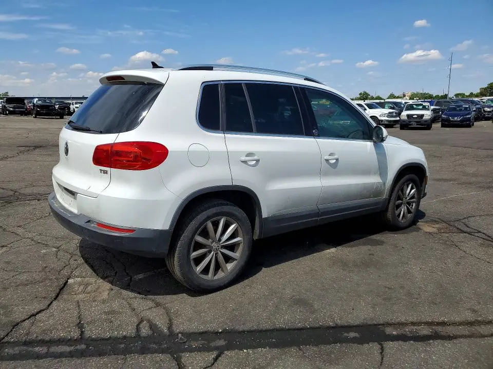 2017 VOLKSWAGEN TIGUAN WOLFSBURG  